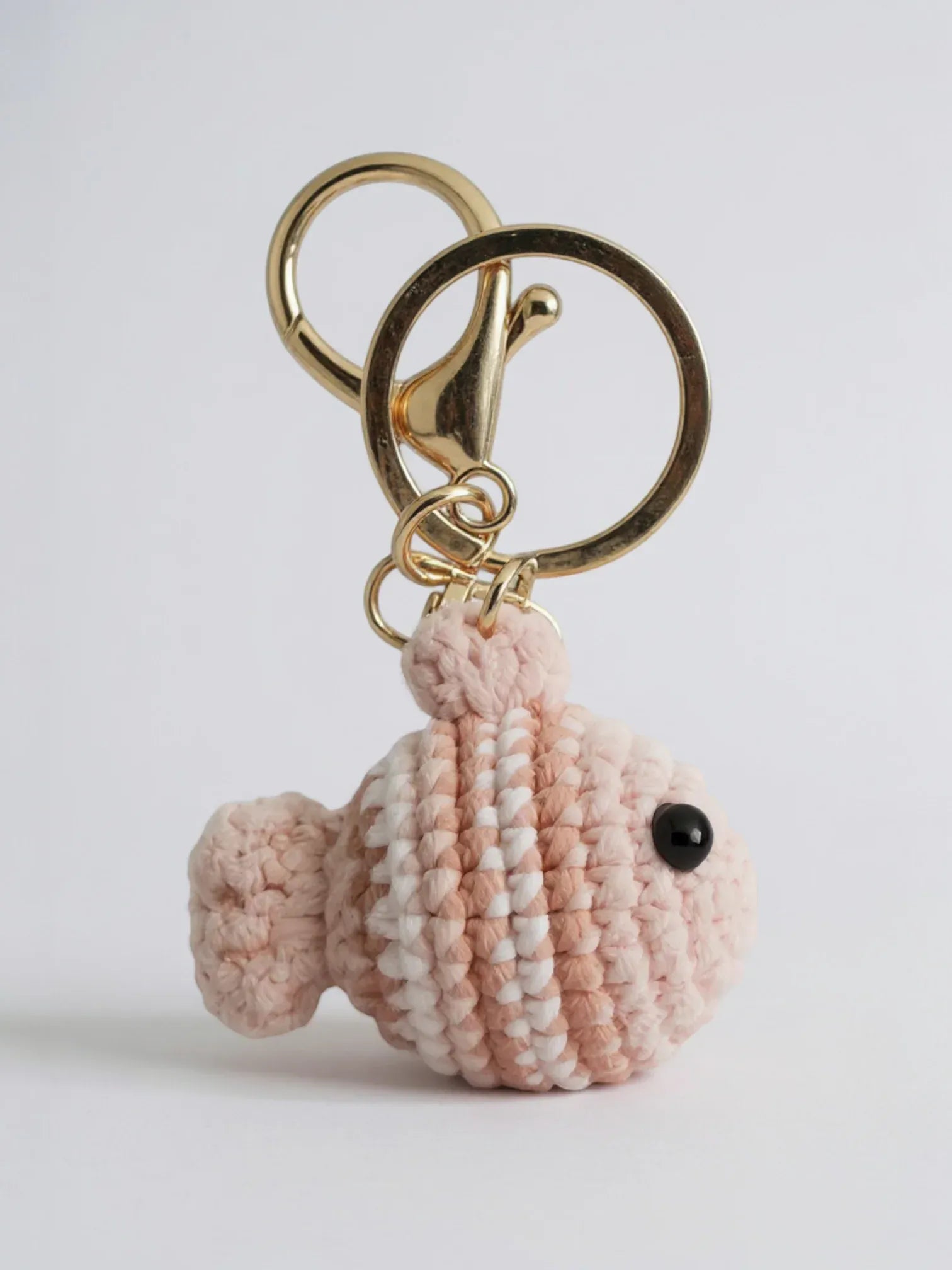 Bijou de Sac au Crochet Bébé Poisson Rouge Rose