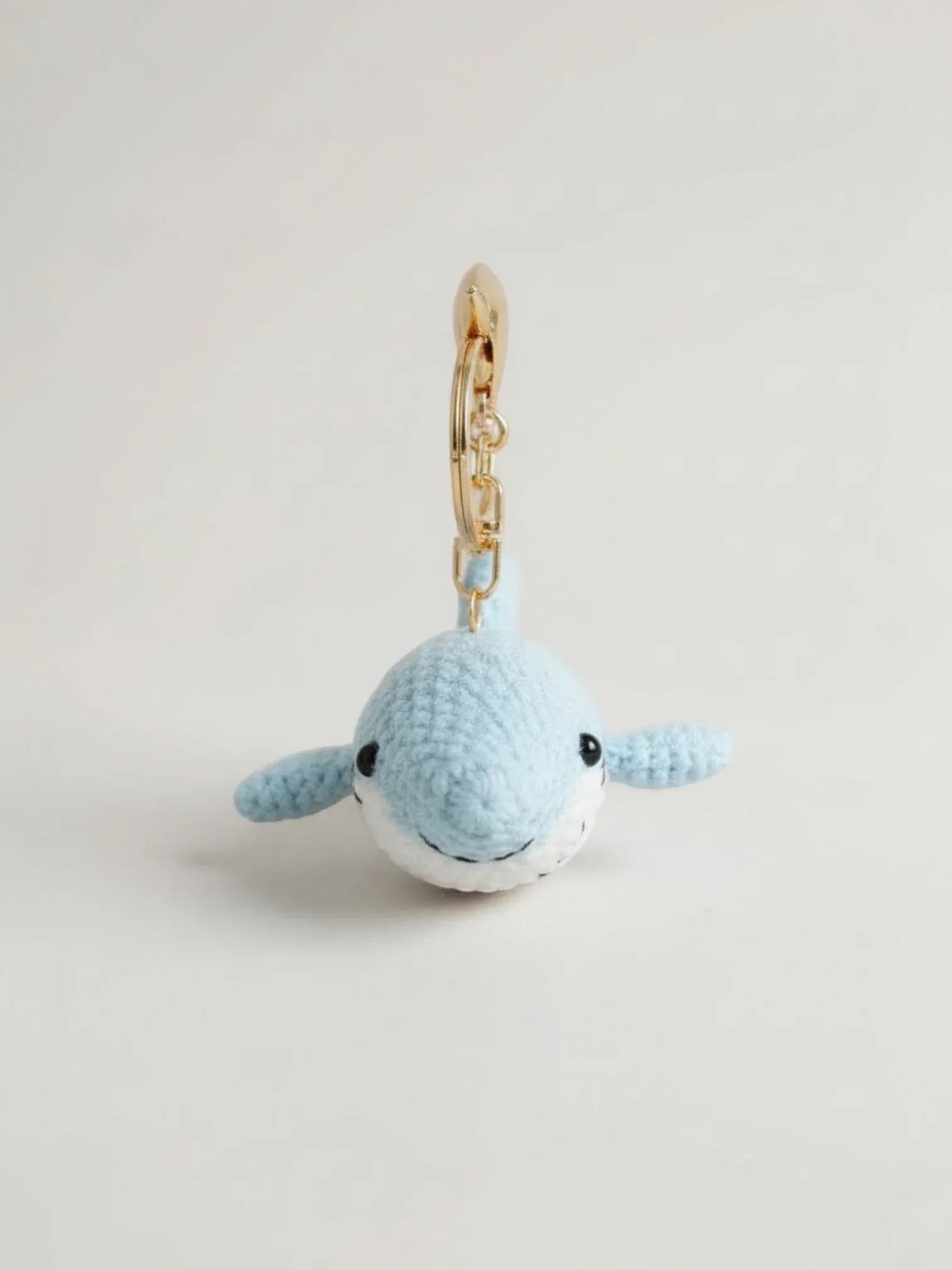 Bijou de Sac au Crochet Requin Bleu