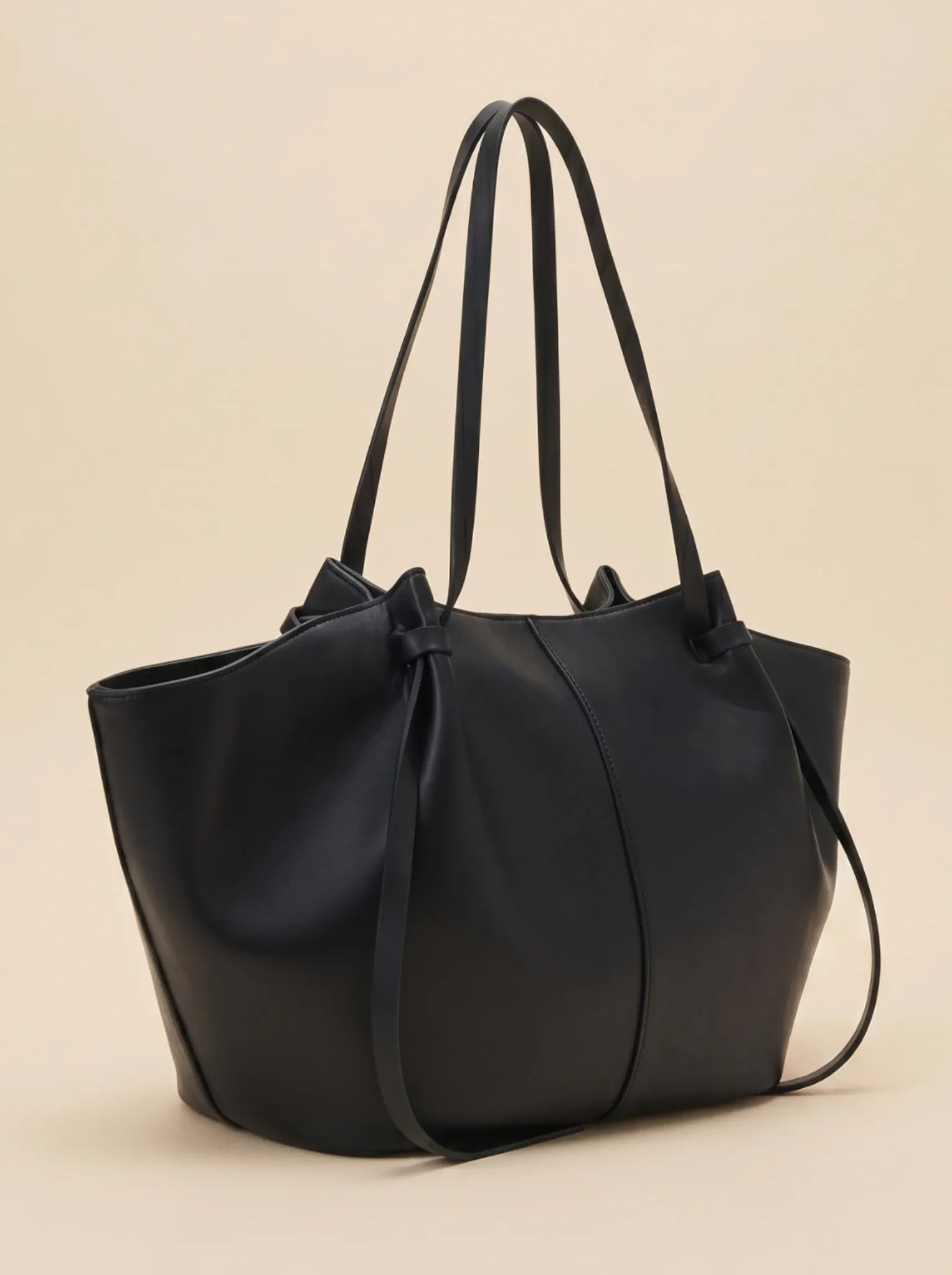Grand Sac Cabas de Cours en Cuir Vegan Lisse Noir