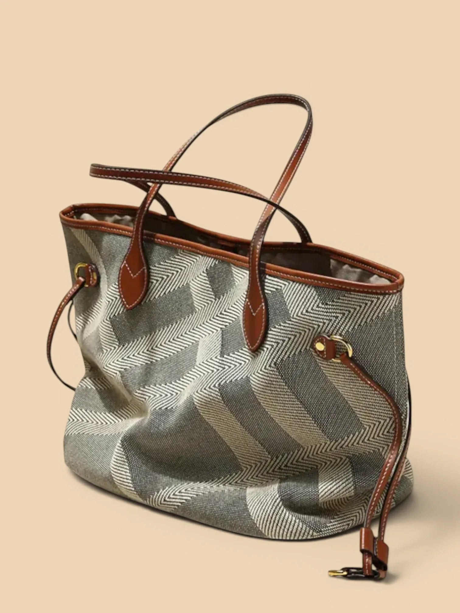 Sac a Main de Cours en Toile Travaillé Gris