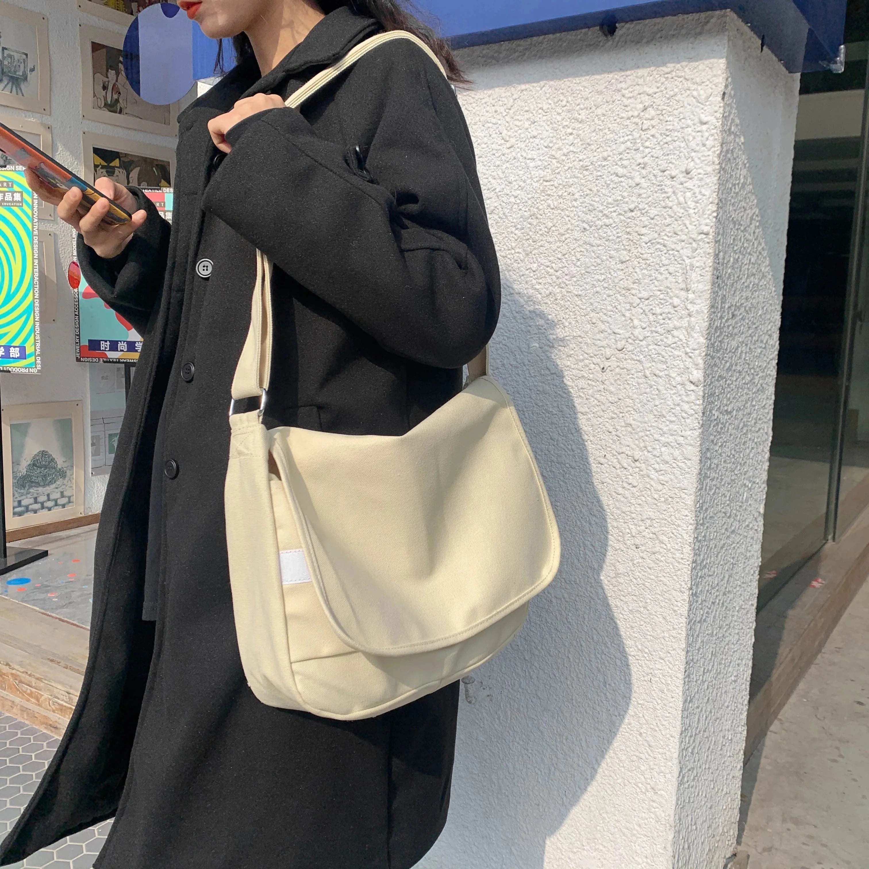 Sac Bandoulière de Cours Souple Blanc / 35 x 31 x 11 cm