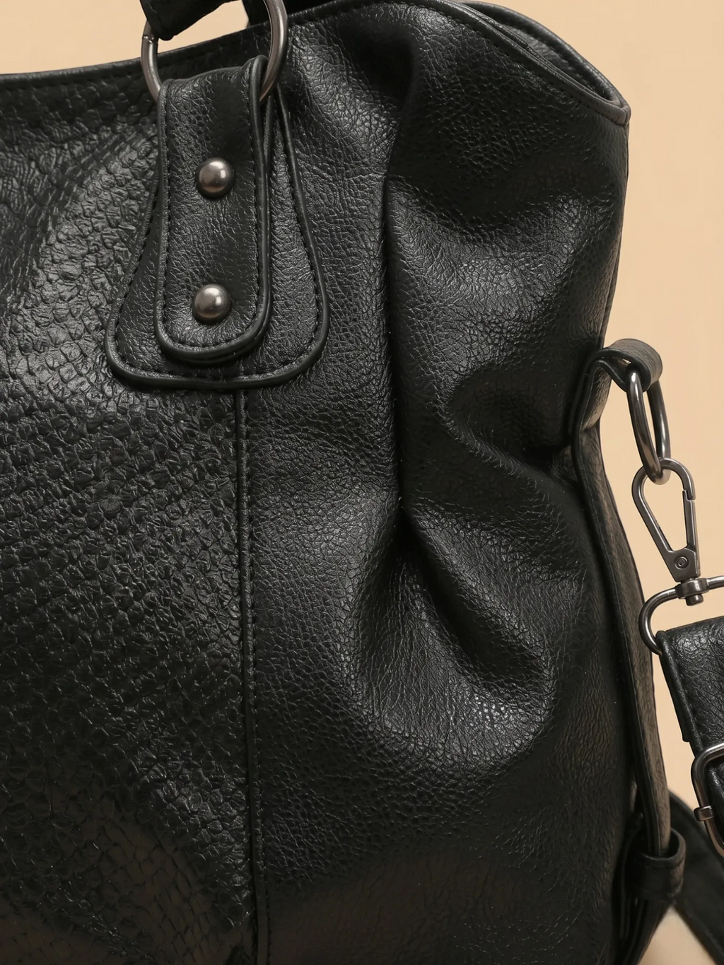 Sac Cabas de Cours Cuir Vegan Croco Noir