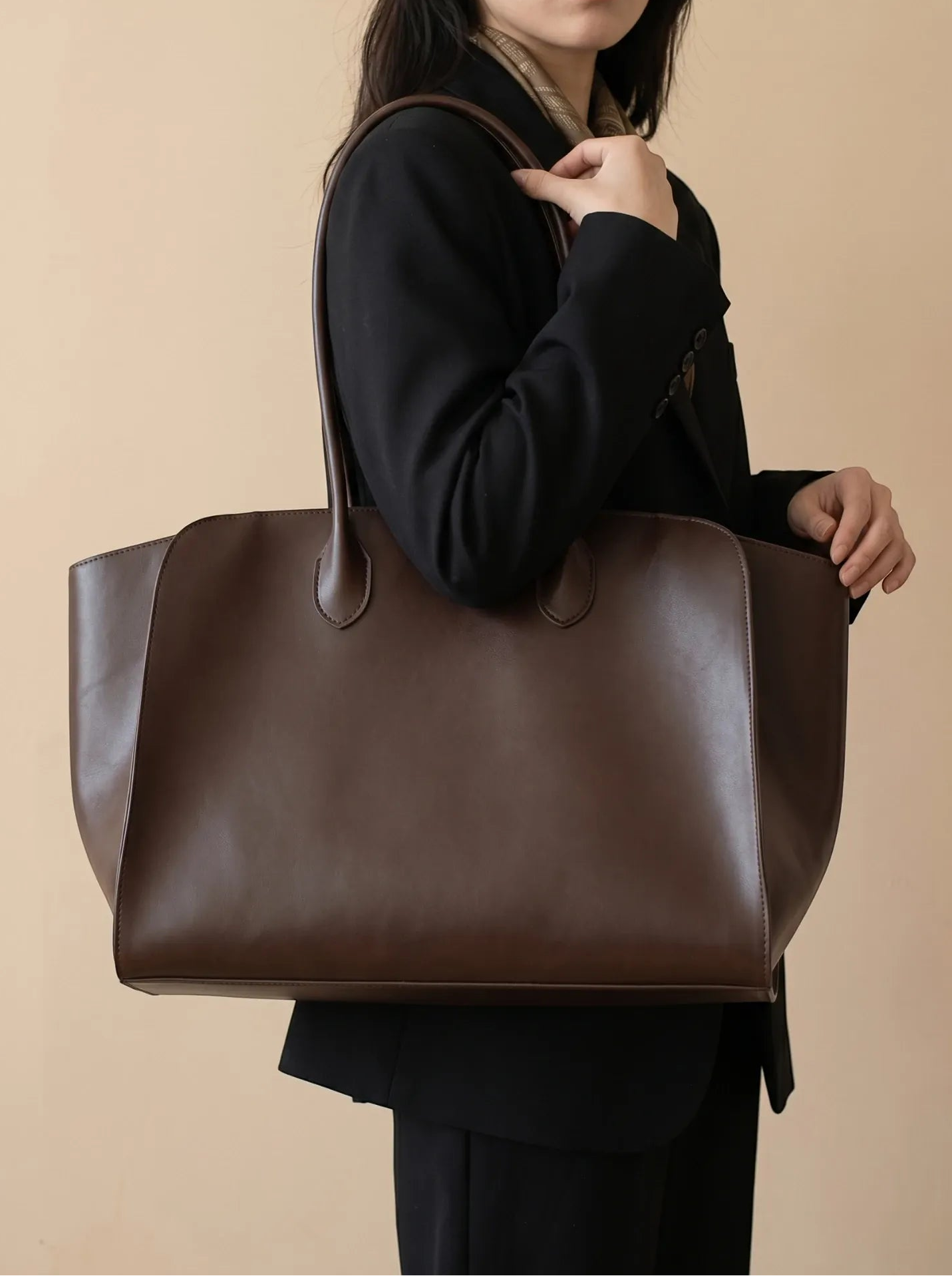 Sac Cabas de Cours Minimaliste Quiet Luxury Café