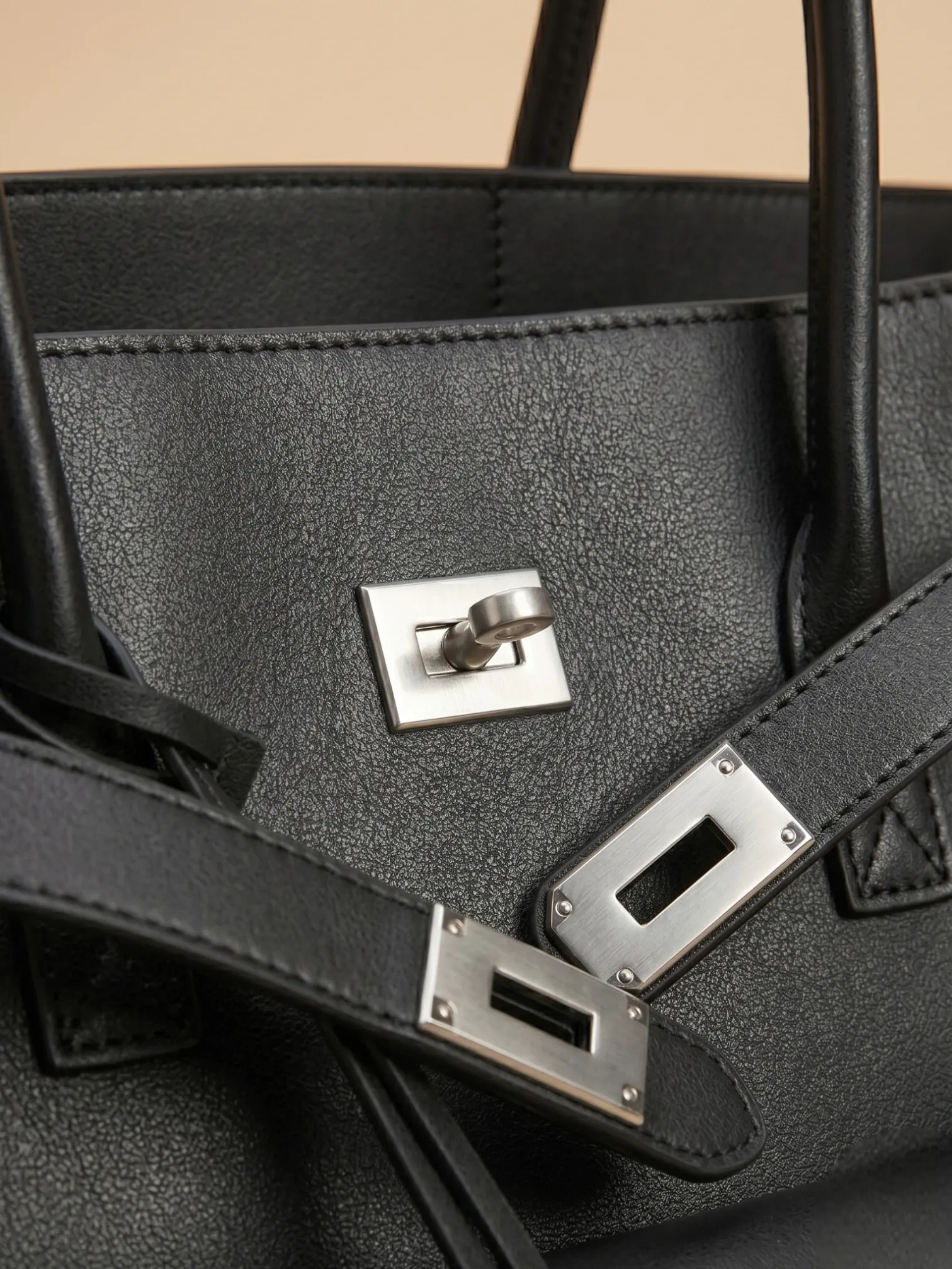 Sac Cabas Multipoches en Cuir Vegan Noir