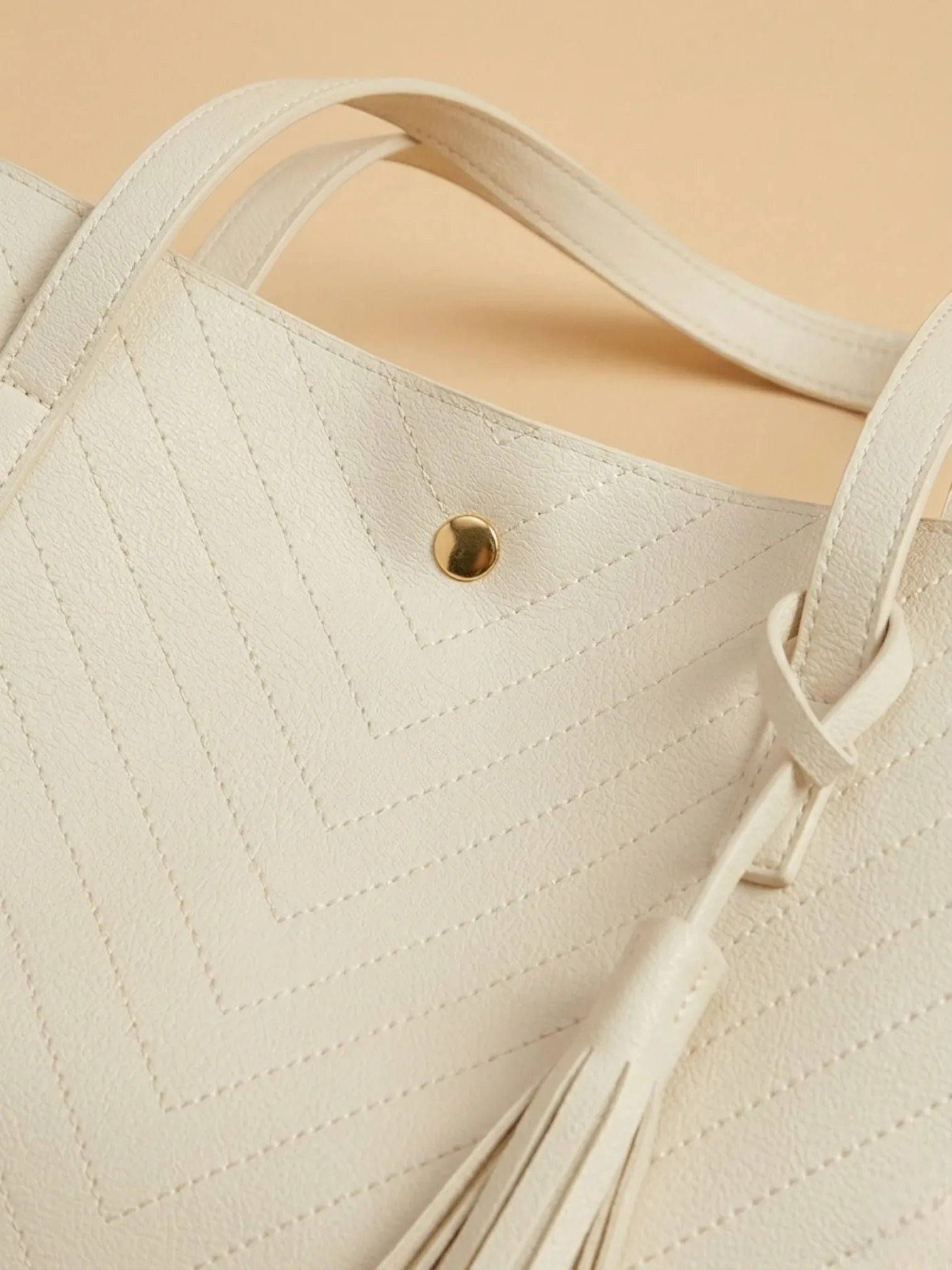Sac de Cours Femme Cabas Cuir Vegan Motif Chevron Pompon Blanc