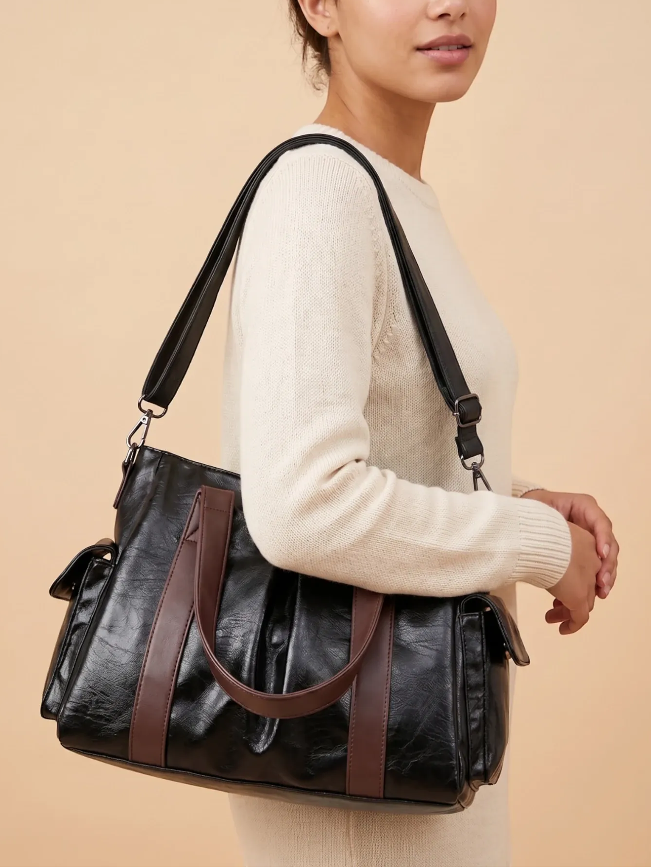 Sac de Cours Minimaliste en Cuir Vegan Bicolore Noir